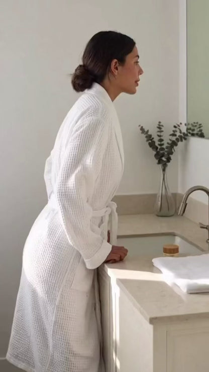 Under Eye Cream | Dark Circle & Puffiness Relief | Anti-Aging Eye Treatment